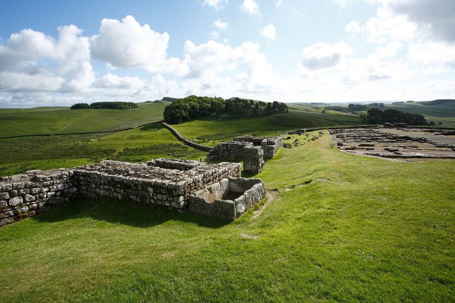 Hadrian's Wall: Housesteads Roman Fort Entry Ticket - Hadrian’s Wall views and the 360-degree moment