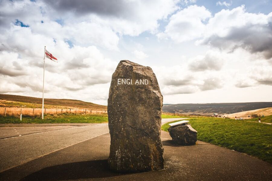 Hadrian's Wall & Roman Britain 1-Day Tour from Edinburgh - The return ride through Dumfries and Galloway to Moffat