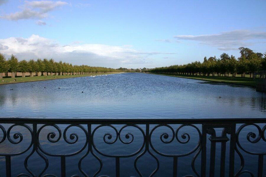 Hampton Court Palace Private tour With Fast Track Entry - Your 5-hour plan, and how to spend your 2.5 hours best
