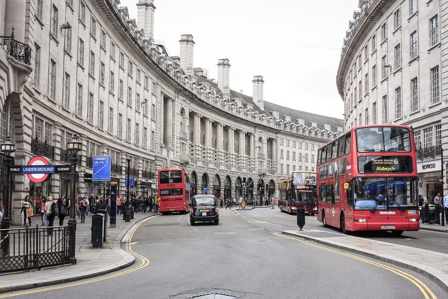 Harry Potter Private Tour of London in Spanish - How This 3-Hour Harry Potter Walk Changes Your London View