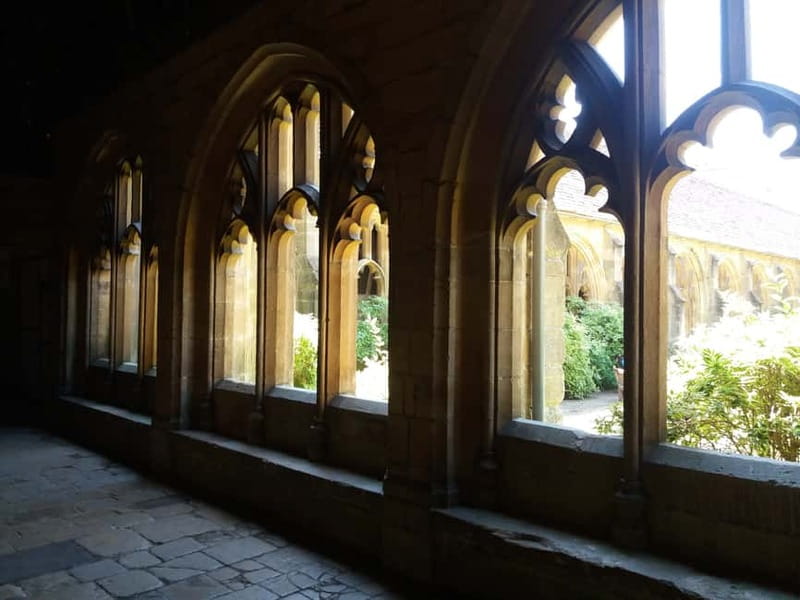 Harry Potter Tour New College Private Group Tour - Entry to New College: value when it is open, frustration when it is not