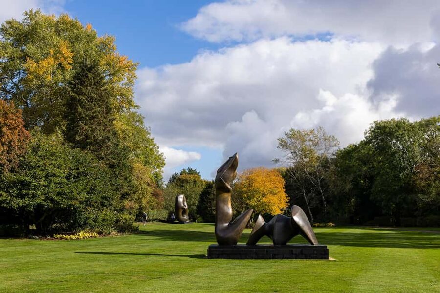Hertfordshire: Henry Moore Studios and Gardens Entry Ticket - Finding the Visitor Centre Across from the Car Park