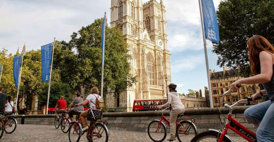 Highlights of Royal London Bike Tour (3 Hours) - The royal sights you pass, including Buckingham Palace and the mall