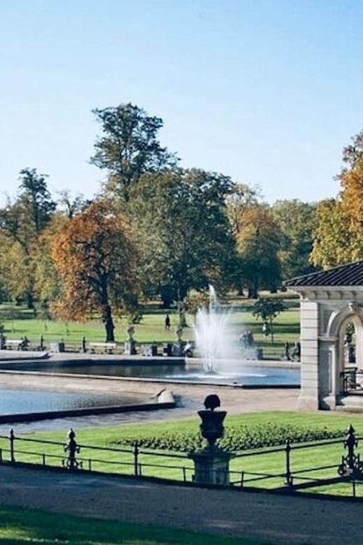 Iconic London Running Tour - Where it starts at Trafalgar Square and why that is a good move