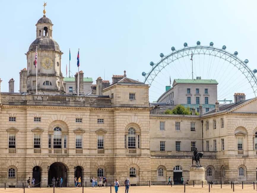 Inside Buckingham Palace & See The Westminster Sights Tour - Westminster Abbey plus a fast-moving highlight route