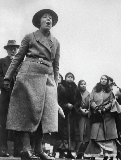 Inspirational Women: Liverpool Past/Present History Tour - Pembroke Place and the Red Brick universities: women connected to schooling and reform