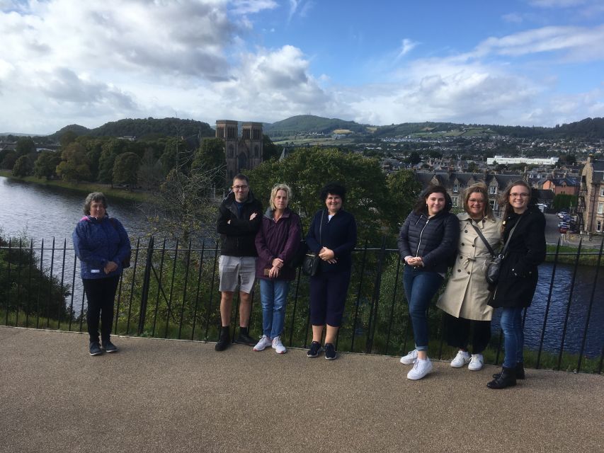 Inverness: Guided Walking Tour with a Local - Getting your bearings at Inglis St in 90 minutes