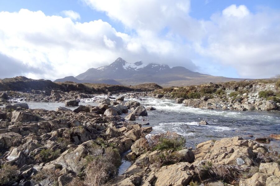 Inverness: Loch Ness, Skye, & Eilean Donan Castle Tour - Eilean Donan Castle: A Short Stop With Major Photo Impact