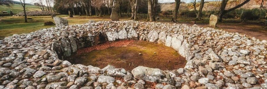 Inverness: Outlander Tour with Whisky Tasting - A Small-Group Outlander Day from Inverness
