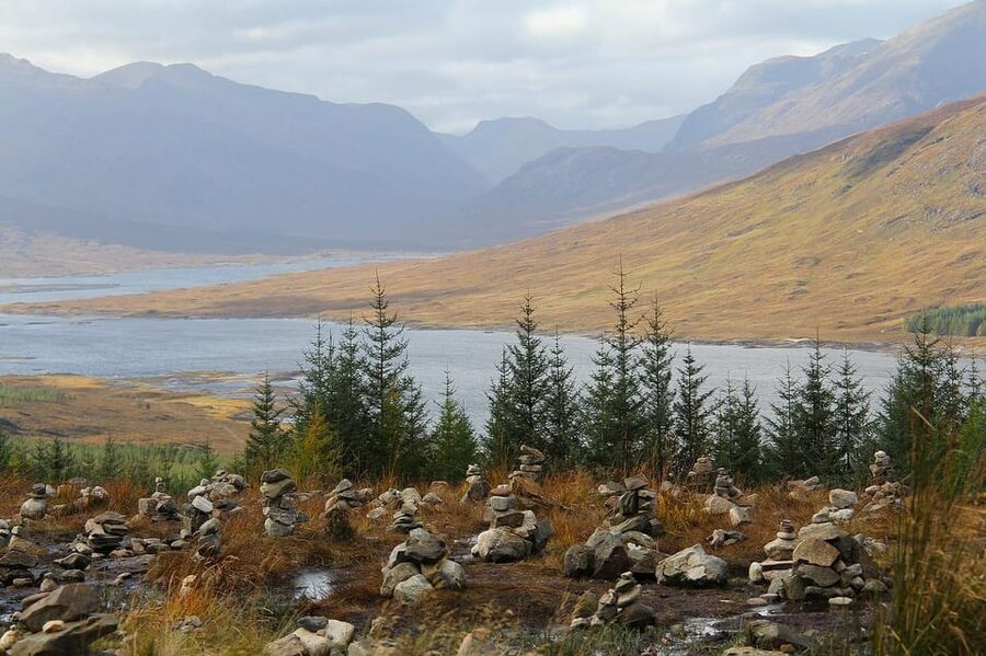 Isle of Skye: Online Road Trip Travel Guide - How the Online Guidebook Works on Your Phone
