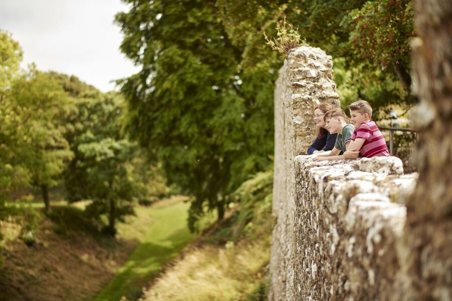 Isle of Wight: Carisbrooke Castle Entry Ticket - Medieval gatehouse and the layered castle experience