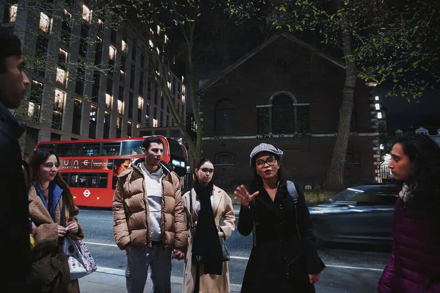 Jack The Ripper Tour: Interactive Walking Tour in London - Why this Whitechapel tour puts the victims first
