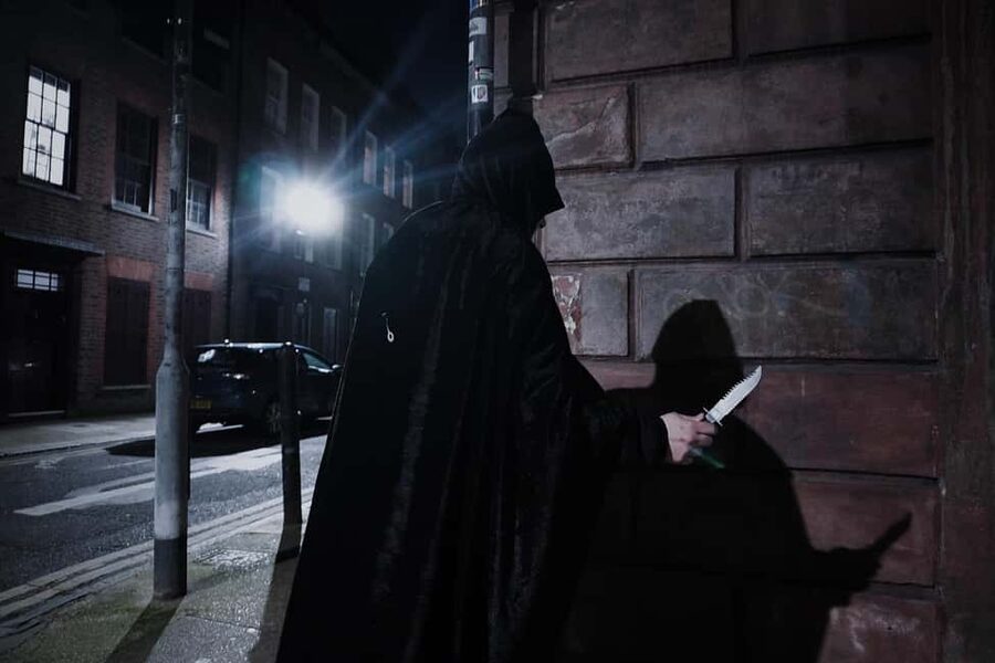 Jack The Ripper Tour: Interactive Walking Tour in London - The interactive detective pack: how clue collection changes the tour