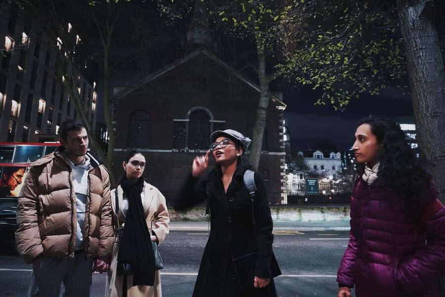 Jack The Ripper Tour: Interactive Walking Tour in London - Gunthorpe Street and Goulston Street: theory time starts to take shape