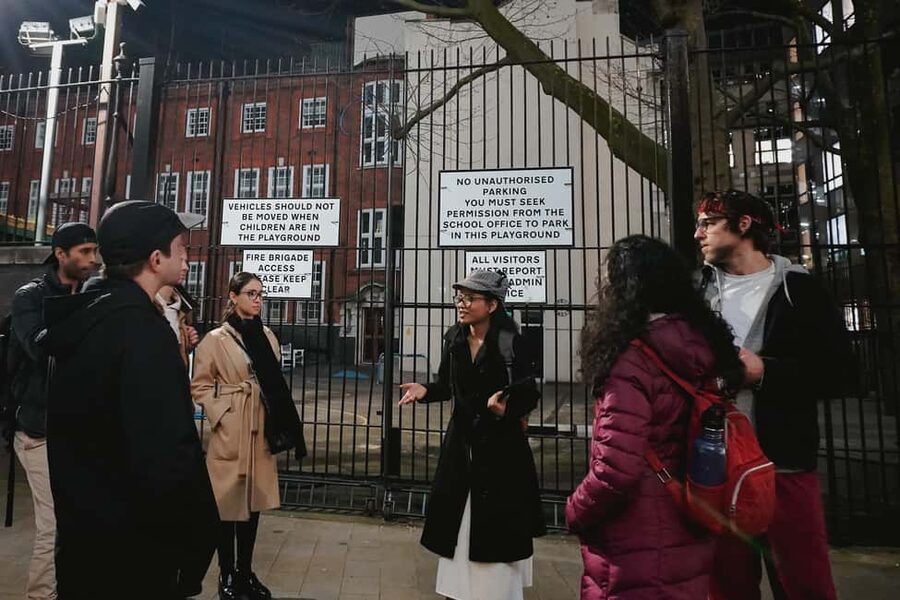 Jack The Ripper Tour: Interactive Walking Tour in London - St Botolph without Aldgate and the Mitre Square finish: the mystery, judged by your own evidence