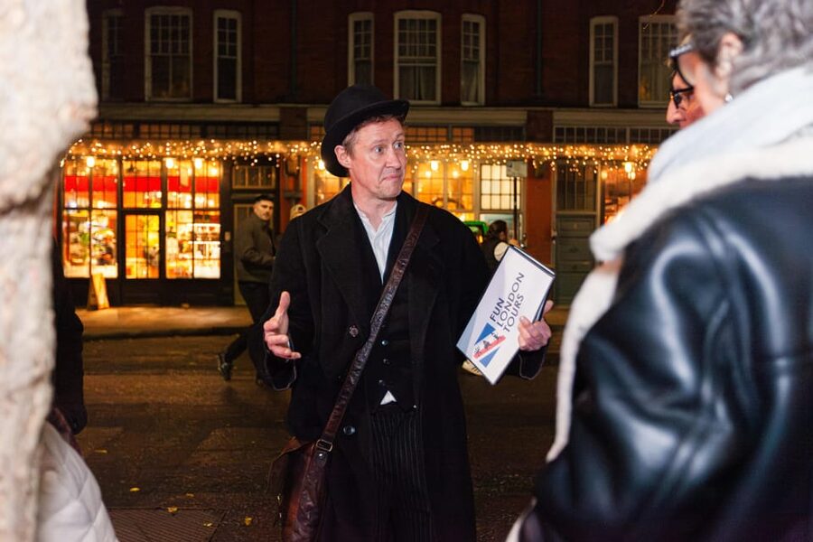 Jack the Ripper Walking Tour: Murder, Mystery, & the Women - From Shoreditch High Street to Whitechapel: the tour starts in the right place