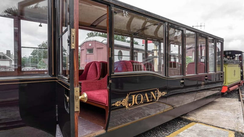 Lake District: First Class Steam Railway Trip and Breakfast - Boarding the Pullman Observation Joan: reserved seats and the no-snacks rule