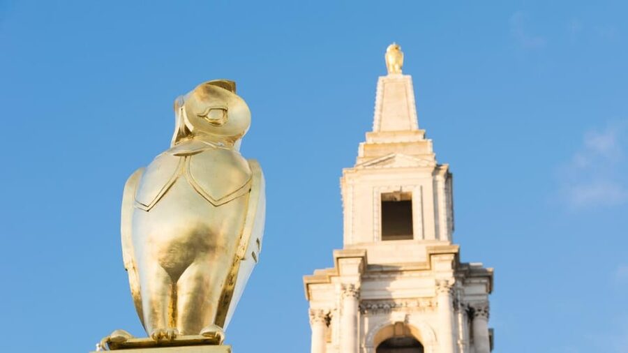 Leeds: City Walking Tour & Exploration Game - Who this Leeds City Quest is best for