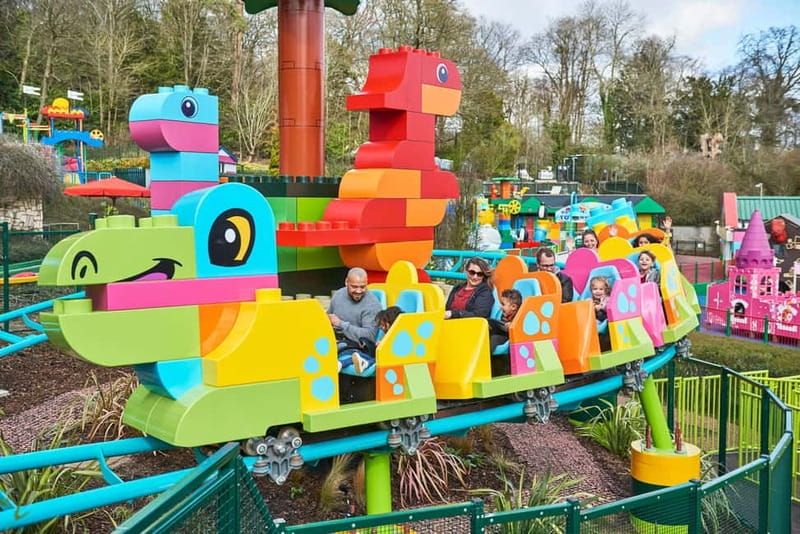 LEGOLAND Windsor Resort: Entrance Ticket - LEGO Star Wars and the Most Memorable Ride Types