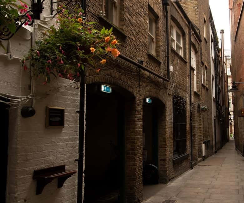 Lights, Camera, London! Movie Locations Walking Tour - A short Tube link, then Borough Market to finish strong