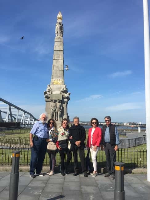 Liverpool: 1-Hour Guided Tour along the Waterfront - What the guide is really doing for you
