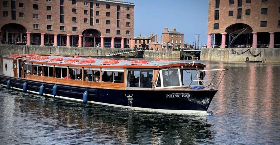 Liverpool: Albert Docks Sightseeing Cruise with Commentary - Key points to know before you go