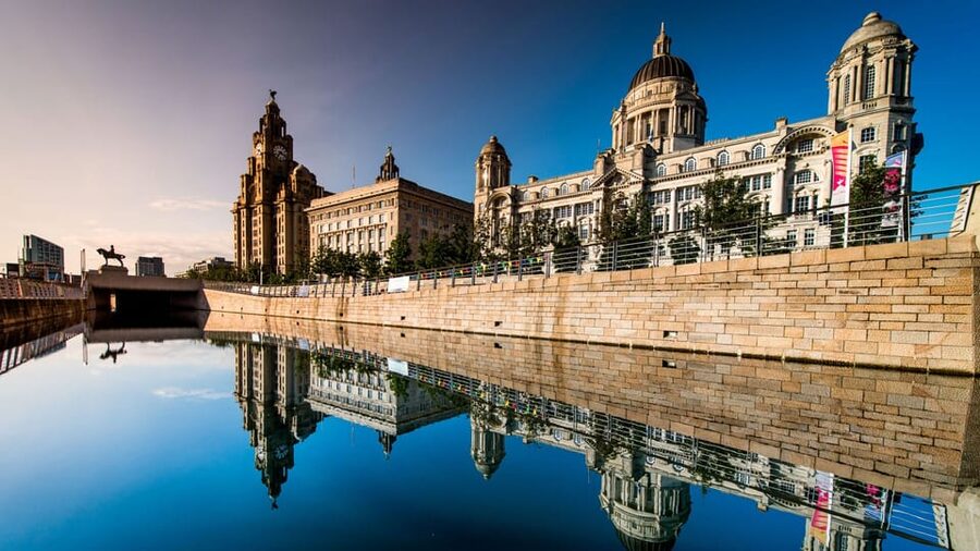 Liverpool and The Beatles Day Tour from London - Comfort and timing: how to avoid a “too-long-day” feeling