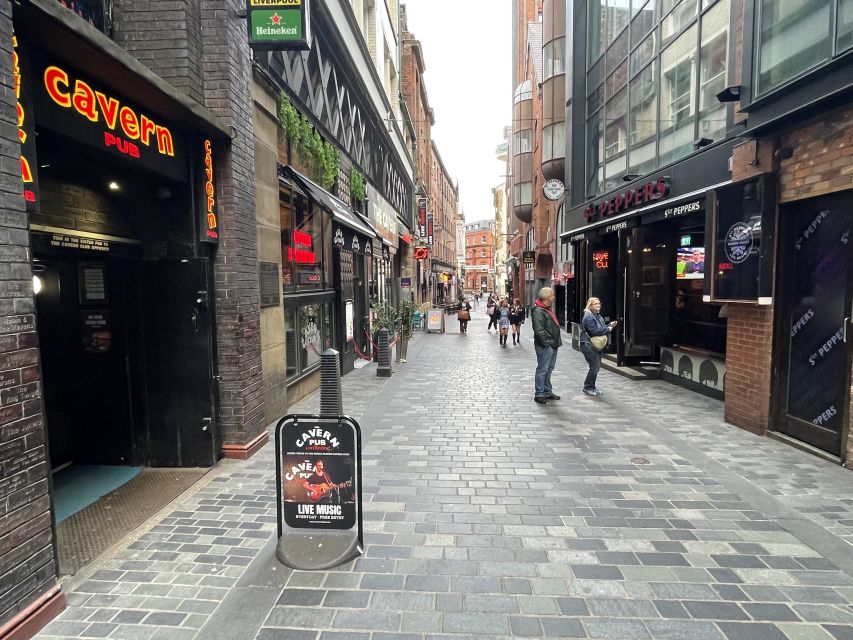 Liverpool: Beatles Highlights Walking Tour - Pier Head and the Famous Beatles Statue Photo Stop