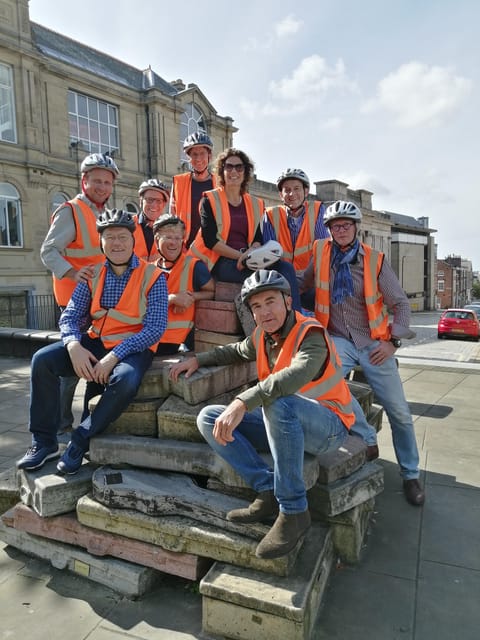Liverpool: City Centre Highlights Tour on eBikes - 5 miles, big icons: how this eBike tour really feels
