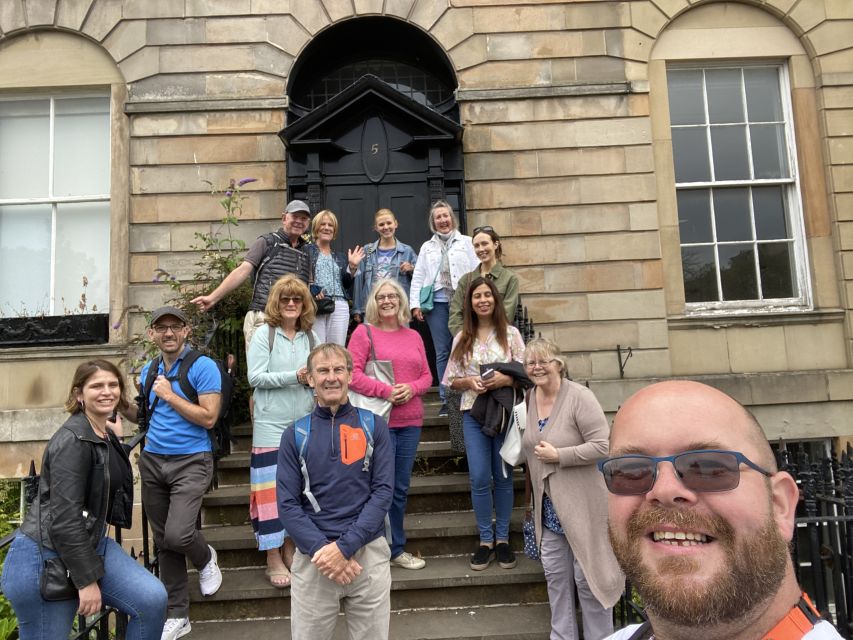 Liverpool: Guided City Walking Tour - Liver Building, Winslow House, and Town Hall: when the city’s power shows on stone