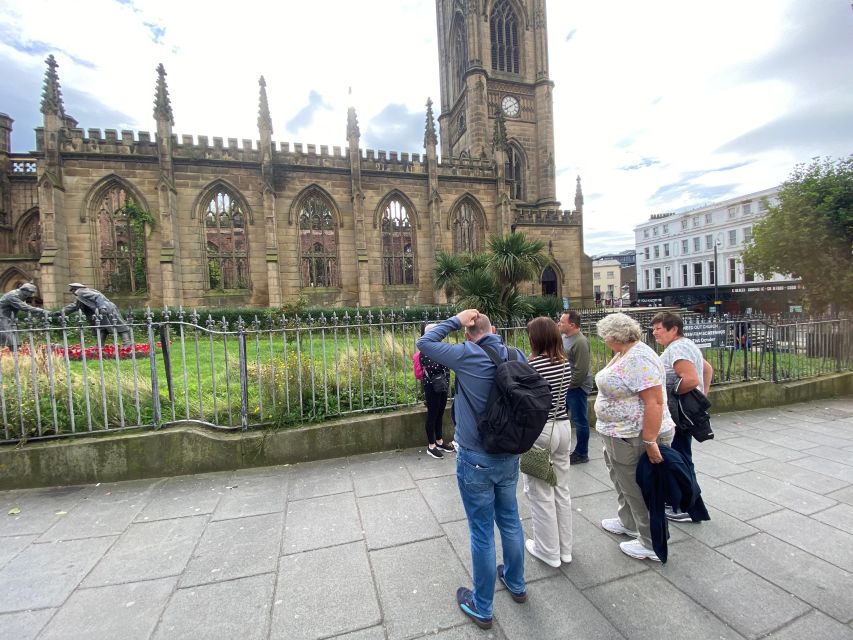 Liverpool: Guided Food and Drink Tour with Full Lunch - Small group pacing, English guide, and an easy conversation flow