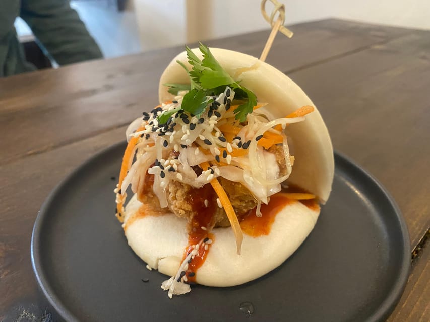 Liverpool: Guided Food and Drink Tour with Full Lunch - A 3-hour route built around walking about 2 km