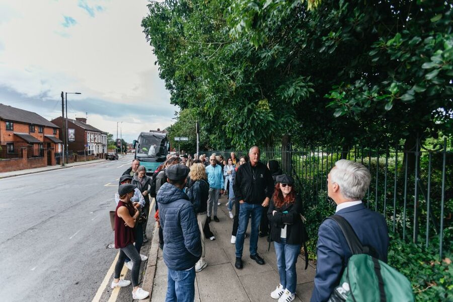 Liverpool: Official Peaky Blinders Coach Tour of Merseyside - Changretta’s death spot in Season 3, and what to do with that moment