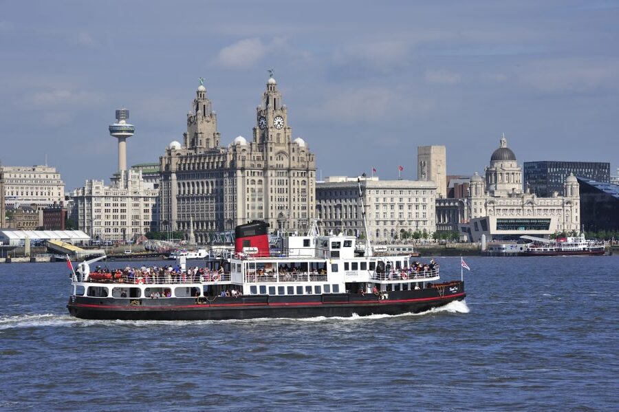 Liverpool: River Cruise and Hop-On Hop-Off Bus Tour - Pier Head to the Bus Stops: How the Route Helps You Choose Your Own Day