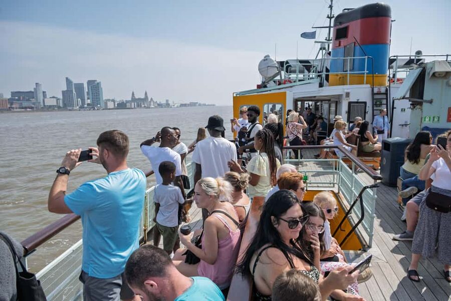 Liverpool: Sightseeing River Cruise on the Mersey River - Royal Albert Dock and Liverpool Cathedral: Docks to Landmarks from the Water