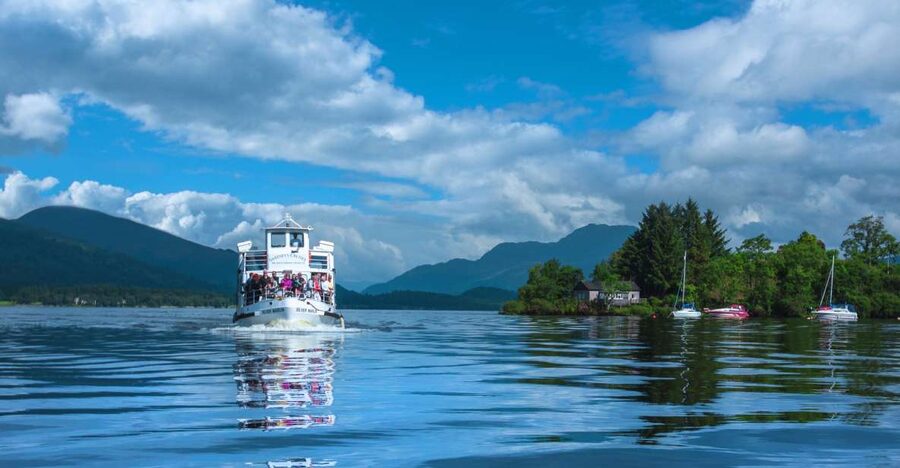 Loch Lomond: Island Discovery 2-Hour Cruise - Comfort for families, and the dog-friendly advantage