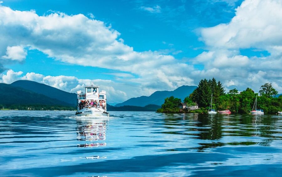 Loch Lomond: Scottish Highlands Sightseeing Cruise - Inchmurrin Island and Lennox Castle Ruins Along the Route