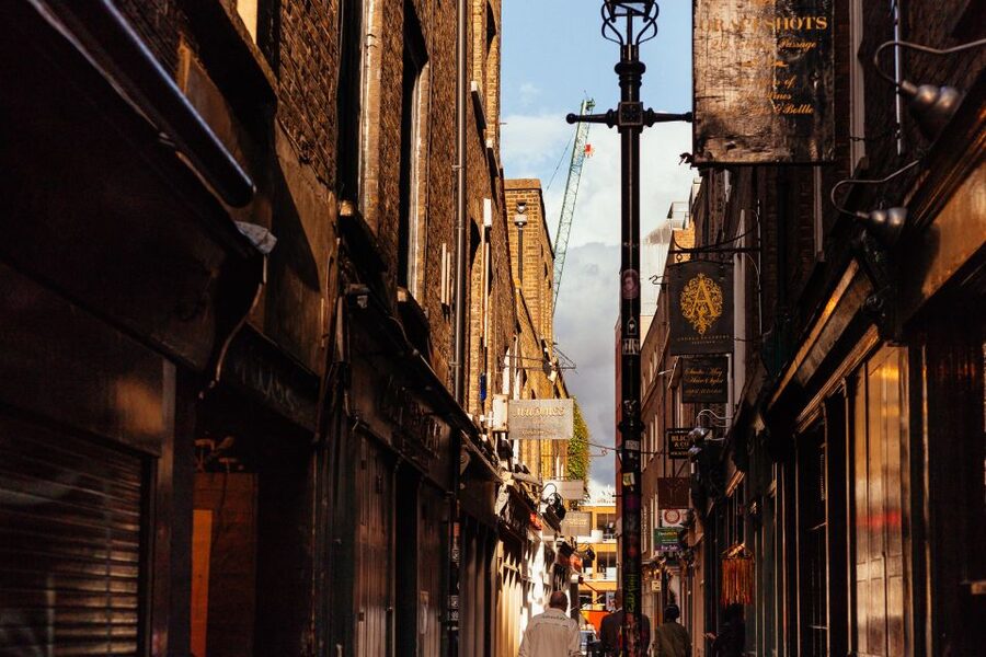 London: 2.5-Hour Off the Beaten Track Private City Tour - Key Highlights You’ll Actually Care About