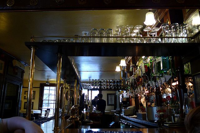 London: 2-Hour Historic Pub Tour - Oldest drinking establishments: what you’re really seeing