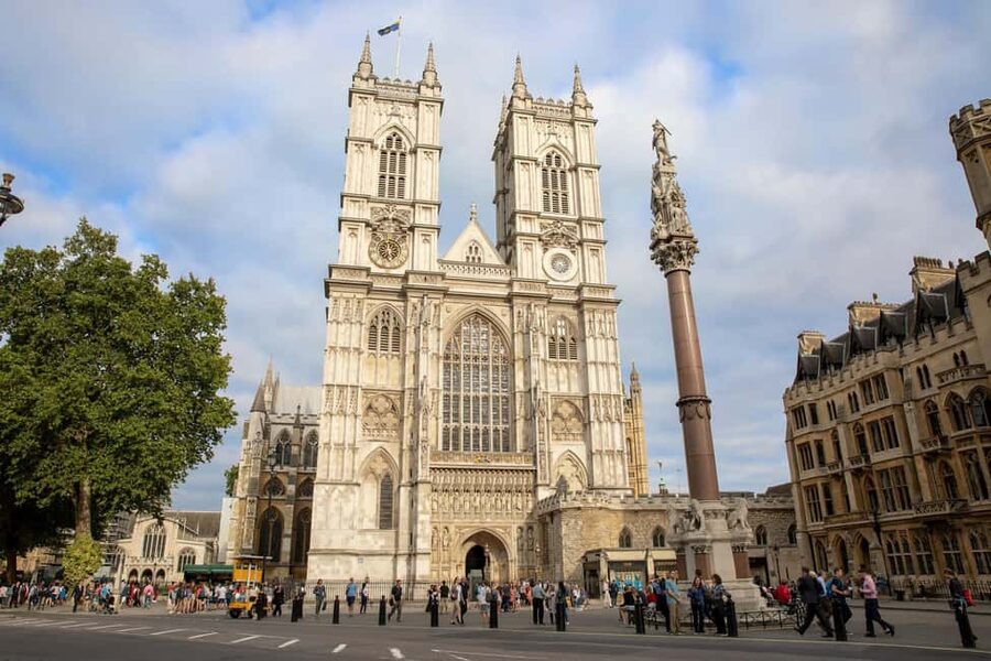 London: 3 Days of Must-See Attractions including London Eye - Should you book the London Pass Plus for your London trip?
