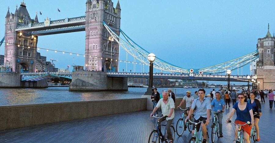 London: 3-Hour Sunset Bike Tour - From Kennington to Tower Bridge, why the timing matters