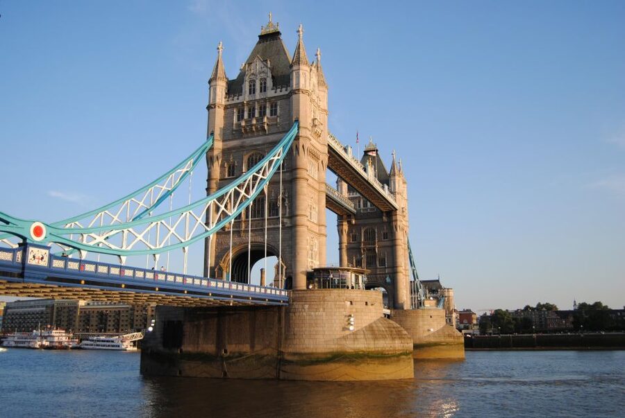 London: 3-Hours Private Walking Tour - Price and value: $337 per group is either fair or frustrating