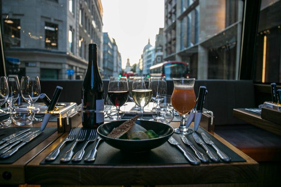 London: 4 Course Lunch Tour by Luxury Coach Bustronome - Staff and Atmosphere: What the Service Style Feels Like