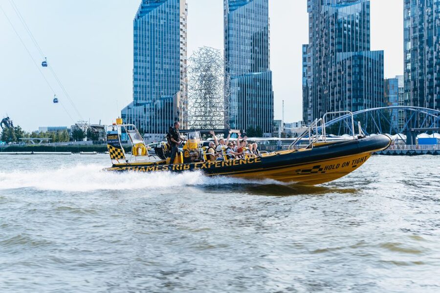London: 45-Minute Speedboat Sightseeing Tour - Cleopatra’s Needle, Southbank Centre, and the Royal National Theatre