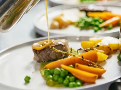 6-Course Gourmet Dinner on a Luxury Coach