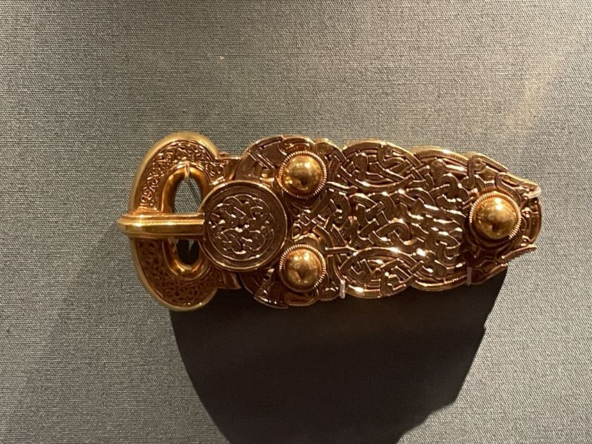 London: British Museum Private Guided Tour with Tickets - Price and value: is $337 per group worth it?