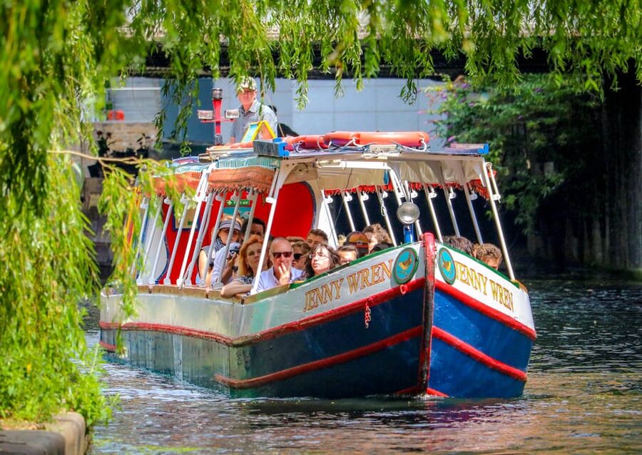 London: Canal Boat Ride on Camden Lock - Key things that make this ride worth your time