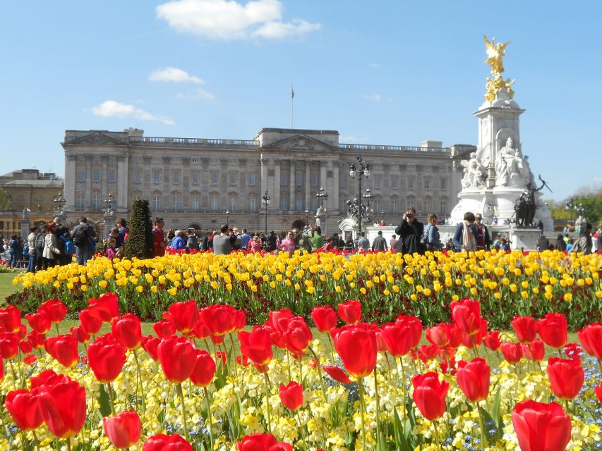 London: Changing of the Guard Walking Tour - Key takeaways before you go