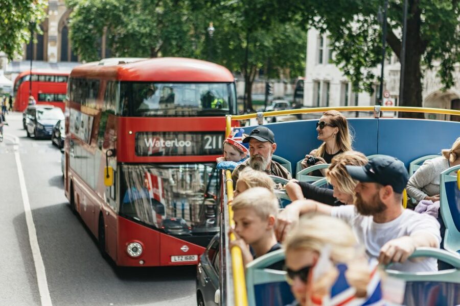 London: Children's Open Top Bus Tour - Halloween Special - FAQ