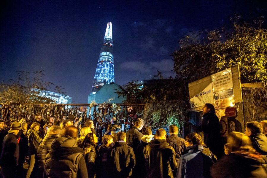 London: Comedy Horror Ghost Tour on a Bus - Should you book this Necrobus ghost bus tour?
